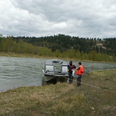 Tim Hatten visits sampling sites with Kootenai tribal biologist at a boat-access site only 